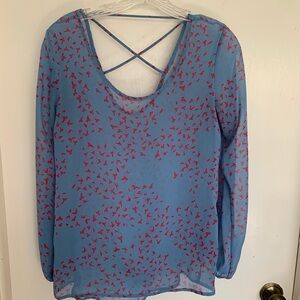 Blue and Red Patterned Women's Top size L